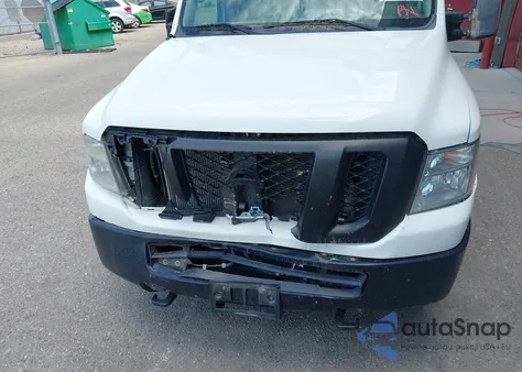 2021 Nissan Nv Cargo Nv2500 Hd Sv Standard Roof V8 from USA, damaged, VIN 1N6AF0KY9MN804325